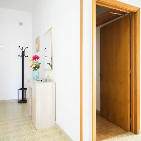 Appartamento 500 Mt Dal Mare - Wifi Ac Centro 4 Posti Letto