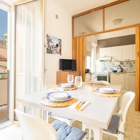 500 Mt Dal Mare - Wifi Ac Centro Citta 4 Posti Letto Appartement *